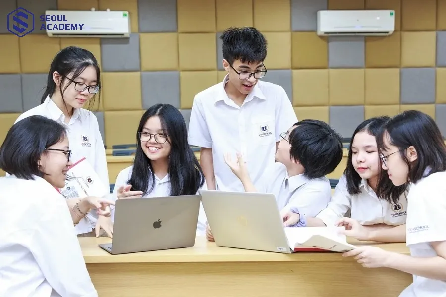 Trí nhớ tốt nên học ngành gì? TOP 20+ nghề lương cao