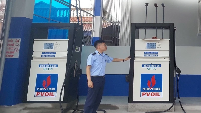 Bán hàng xăng dầu - Nhiệm vụ chính theo từng thời điểm trong ca Bán hàng xăng dầu - Nhiệm vụ chính theo từng thời điểm trong ca