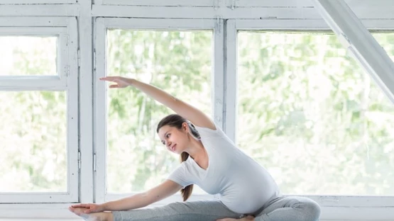 Làm thêm mẹ bầu - Góc làm việc và tư thế ngồi giảm mỏi lưng Làm thêm mẹ bầu - Góc làm việc và tư thế ngồi giảm mỏi lưng