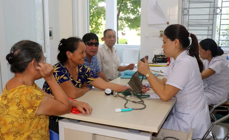 Chăm sóc người bệnh Sa Đéc - Hỗ trợ sinh hoạt hằng ngày cho bệnh nhân Chăm sóc người bệnh Sa Đéc - Hỗ trợ sinh hoạt hằng ngày cho bệnh nhân