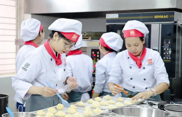 Thợ làm bánh - Những đầu việc thường gặp hằng ngày Thợ làm bánh - Những đầu việc thường gặp hằng ngày