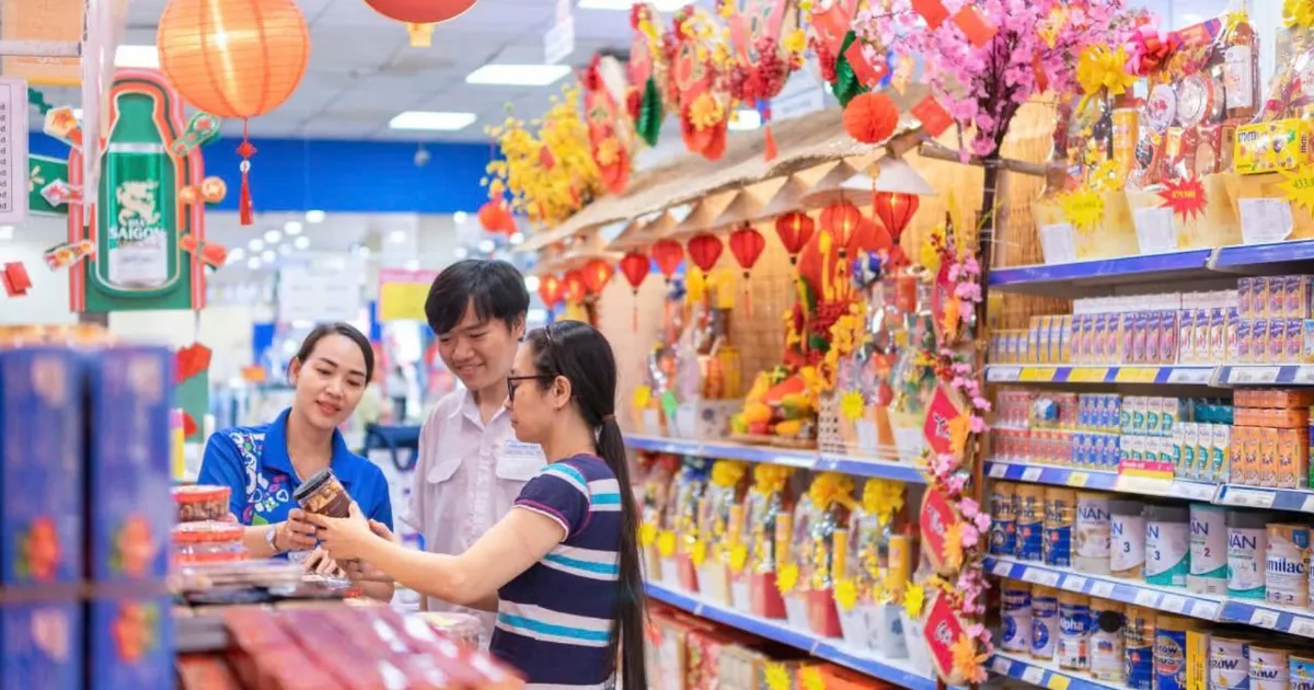 Nhân viên Co.op Food - Trưng bày, bổ sung và kiểm soát hàng hóa Nhân viên Co.op Food - Trưng bày, bổ sung và kiểm soát hàng hóa