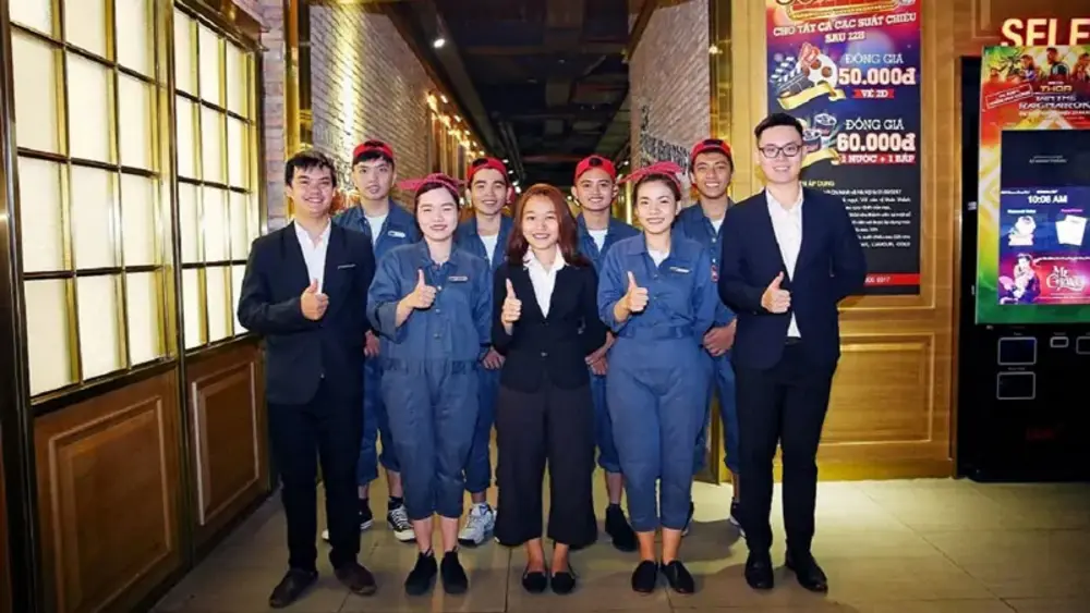 Nhân viên rạp Lotte - Kỹ năng mang theo cho công việc sau này Nhân viên rạp Lotte - Kỹ năng mang theo cho công việc sau này