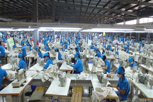 Production worker là gì? Hiểu đúng công việc công nhân sản xuất trực tiếp là gì
