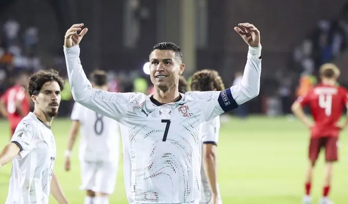 Ronaldo - Ronaldo là ai? Hồ sơ ngắn gọn về biểu tượng Bồ Đào Nha