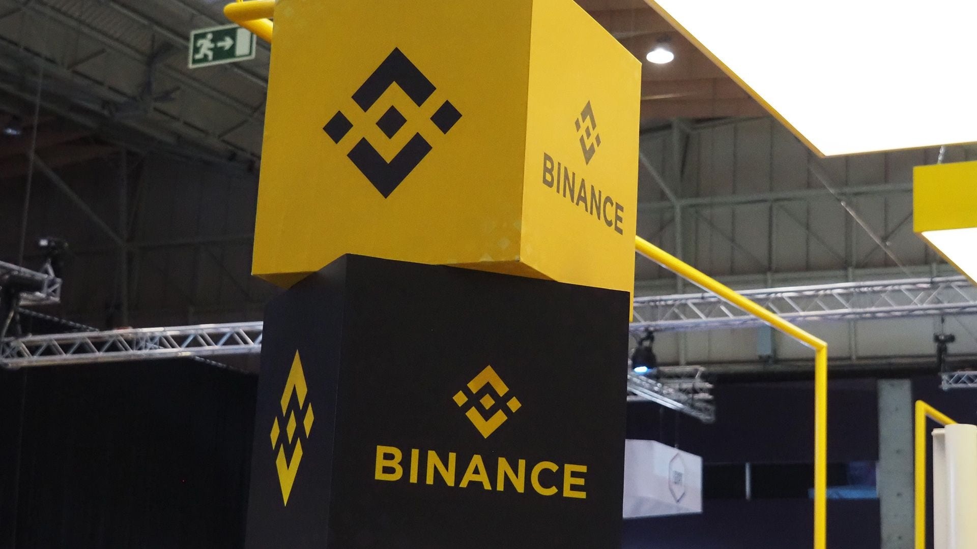 Binance - Giao dịch cơ bản trên Binance Binance - Giao dịch cơ bản trên Binance