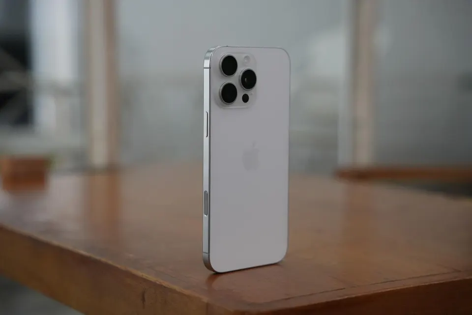 Iphone 16 pro - Thiết kế titan cao cấp Iphone 16 pro - Thiết kế titan cao cấp
