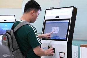 Làm online hay ra cửa hàng Phân loại 12 thủ tục viễn thông thường gặp